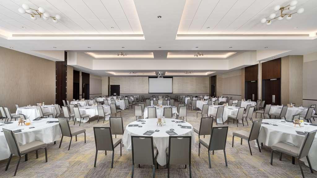 Hilton Woking Hotel Съоръжения снимка